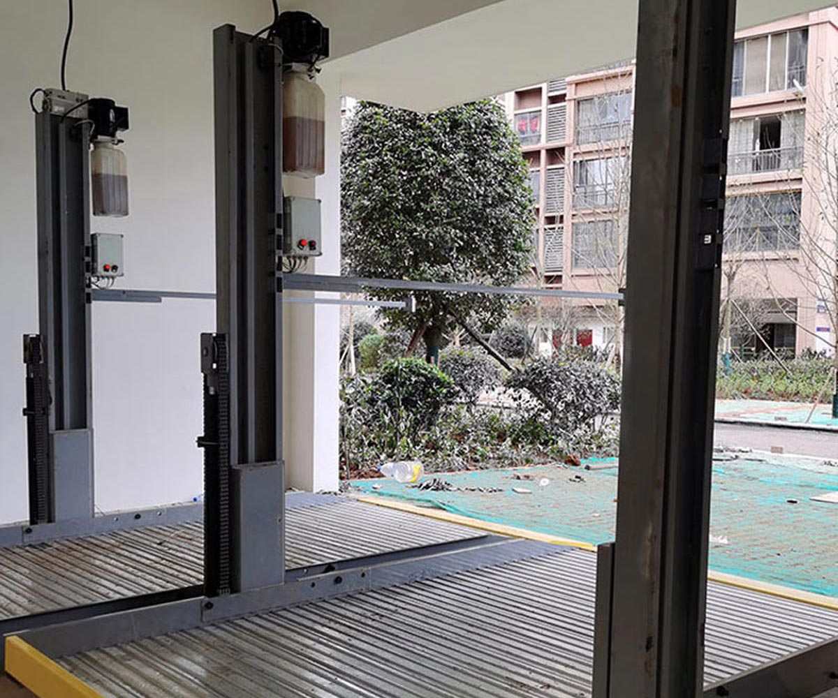 彭水兩柱簡(jiǎn)易式機(jī)械停車庫(kù)過(guò)驗(yàn)收